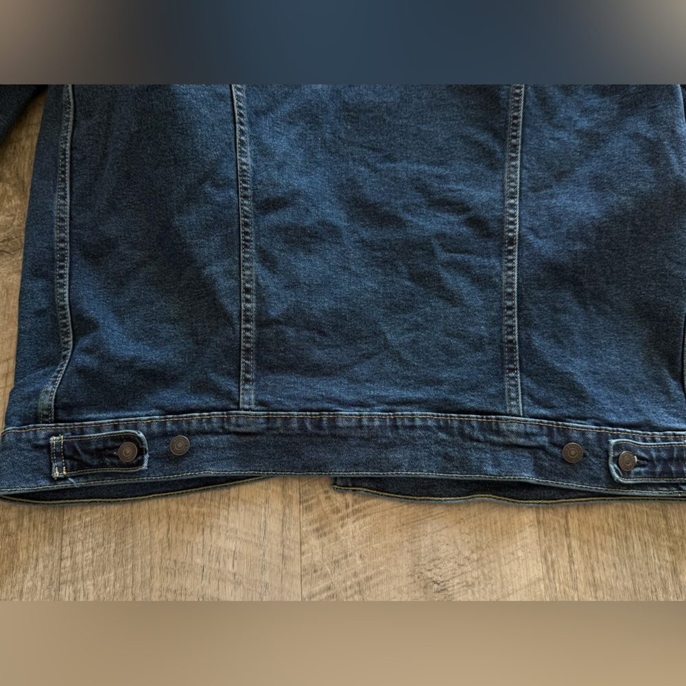 Levi's Dark Blue Denim Jacket - Picture 7 of 11